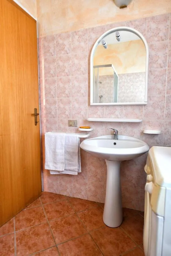 Casa Felice Apartment San Teodoro  0*, San Teodoro (Sardinia)